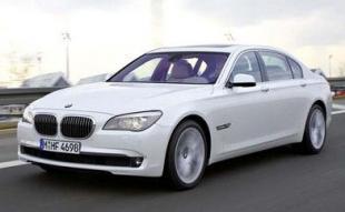 新野汽車(chē)租賃哪家強(qiáng)？華聯(lián)汽租服務(wù)優(yōu)，汽摩配件一網(wǎng)打盡